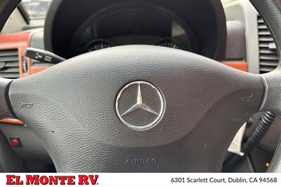 2014 Winnebago Navion 24G   - Photo 44 - Dublin, CA 94568