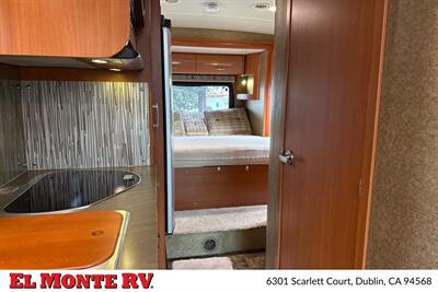 2014 Winnebago Navion 24G   - Photo 24 - Dublin, CA 94568