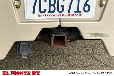 2014 Winnebago Navion 24G   - Photo 5 - Dublin, CA 94568