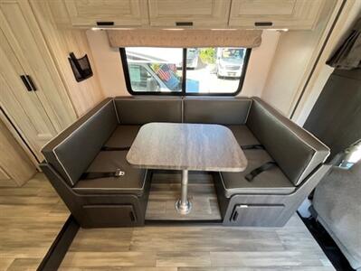 2024 Forest River Sunseeker 2150SLE   - Photo 23 - Santa Fe Springs, CA 90670