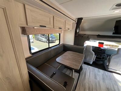 2024 Forest River Sunseeker 2150SLE   - Photo 15 - Santa Fe Springs, CA 90670