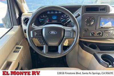 2024 Thor Four Winds 28A   - Photo 41 - Santa Fe Springs, CA 90670