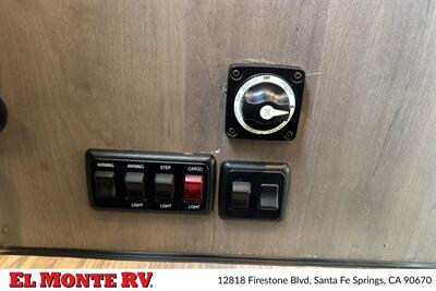 2024 Thor Four Winds 28A   - Photo 40 - Santa Fe Springs, CA 90670