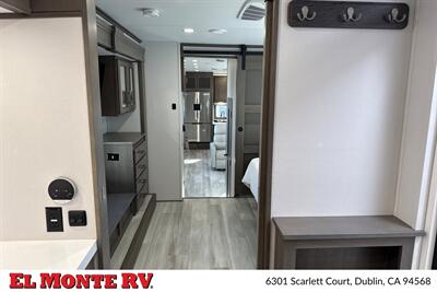 2025 Grand Design Solitude 417KB   - Photo 6 - Dublin, CA 94568