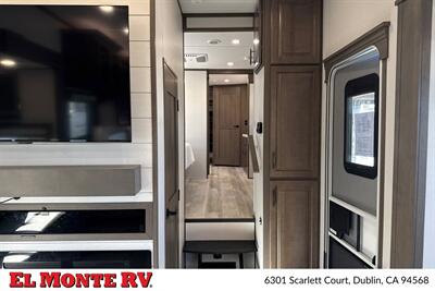 2025 Grand Design Solitude 417KB   - Photo 35 - Dublin, CA 94568