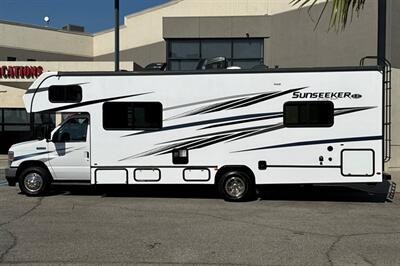 2024 Forest River Sunseeker 2950LE   - Photo 7 - Santa Fe Springs, CA 90670