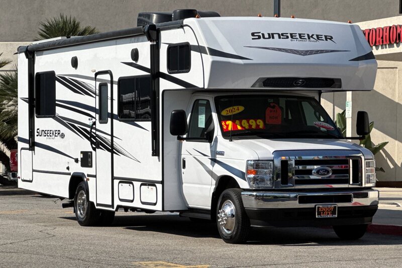 2024 Forest River Sunseeker 2950LE - Photo 1 - Santa Fe Springs, CA 90670