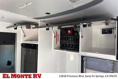 2026 MDC XT16HR EAST WEST 22FT - Photo 11 - Santa Fe Springs, CA 90670