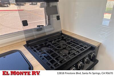 2026 MDC XT16HR EAST WEST 22FT - Photo 12 - Santa Fe Springs, CA 90670