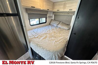 2024 Forest River Sunseeker 2150SLE   - Photo 33 - Santa Fe Springs, CA 90670