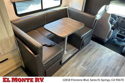 2024 Forest River Sunseeker 2150SLE   - Photo 38 - Santa Fe Springs, CA 90670