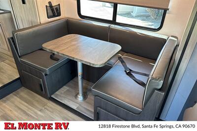 2024 Forest River Sunseeker 2150SLE   - Photo 14 - Santa Fe Springs, CA 90670