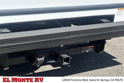 2024 Forest River Sunseeker 2150SLE   - Photo 5 - Santa Fe Springs, CA 90670