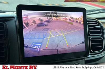 2024 Thor Dazzle 2AB   - Photo 35 - Santa Fe Springs, CA 90670