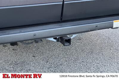 2024 Thor Dazzle 2AB   - Photo 5 - Santa Fe Springs, CA 90670