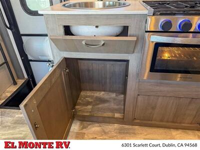 2024 Gulf Stream Conquest 6237   - Photo 27 - Dublin, CA 94568
