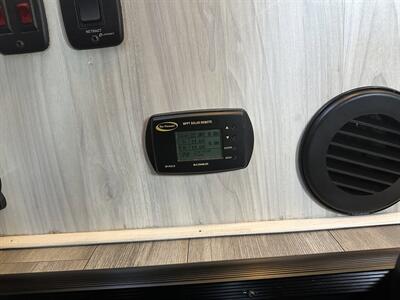 2024 Forest River Sunseeker 2550DSLE   - Photo 19 - Santa Fe Springs, CA 90670