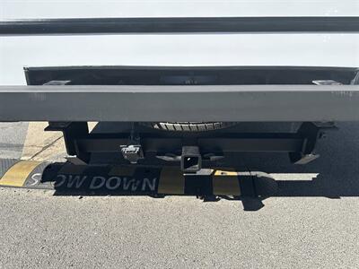 2024 Forest River Sunseeker 2550DSLE   - Photo 5 - Santa Fe Springs, CA 90670