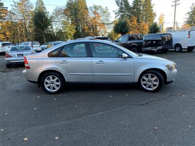 2006 Volvo S40 2.4i   - Photo 6 - Tualatin, OR 97062