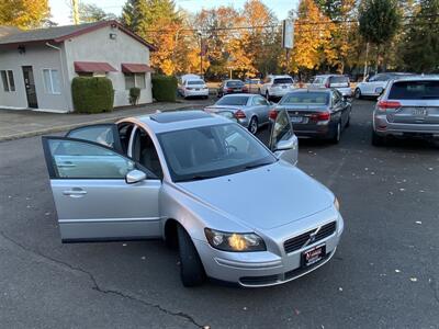 2006 Volvo S40 2.4i   - Photo 9 - Tualatin, OR 97062