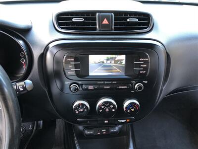 2015 Kia Soul LX Plus   - Photo 13 - Tualatin, OR 97062