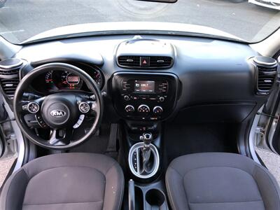 2015 Kia Soul LX Plus   - Photo 12 - Tualatin, OR 97062