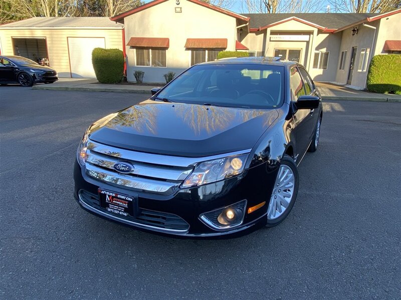 2010 Ford Fusion Hybrid   - Photo 1 - Tualatin, OR 97062