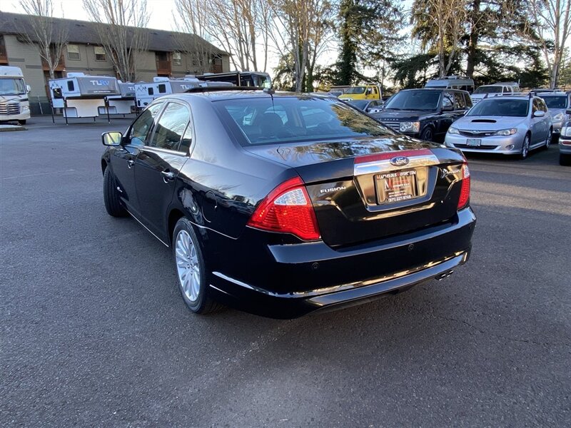 2010 Ford Fusion Hybrid   - Photo 3 - Tualatin, OR 97062