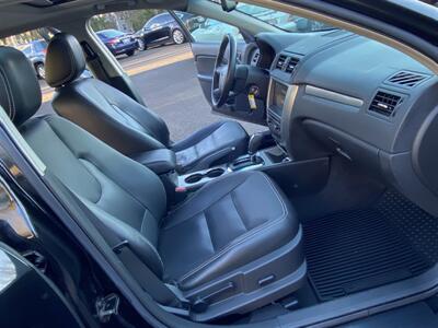 2010 Ford Fusion Hybrid   - Photo 18 - Tualatin, OR 97062