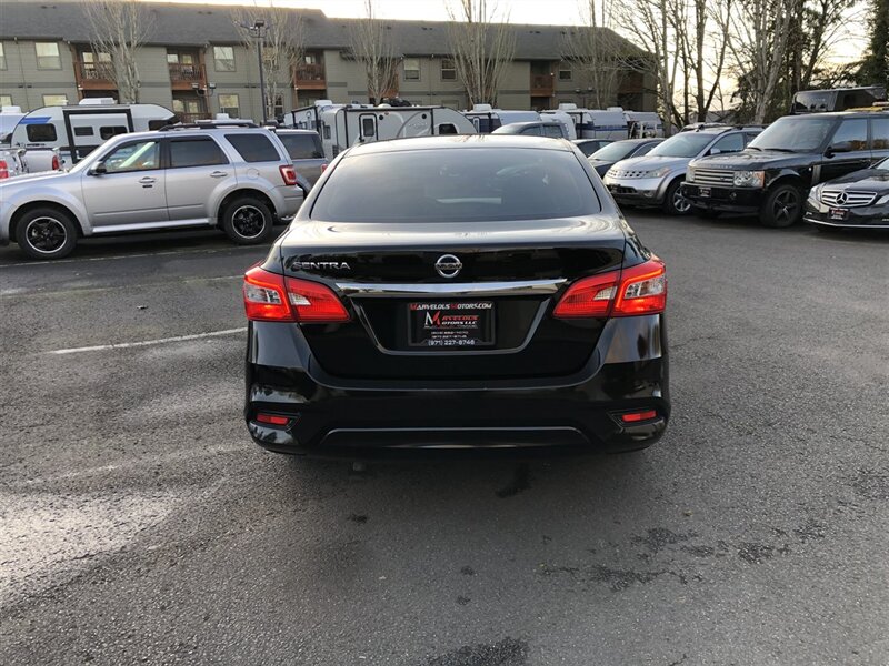 2019 Nissan Sentra S   - Photo 4 - Tualatin, OR 97062