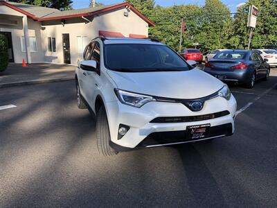 2017 Toyota RAV4 Hybrid Limited   - Photo 7 - Tualatin, OR 97062