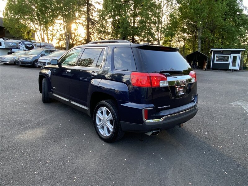 2017 GMC Terrain SLE-2   - Photo 3 - Tualatin, OR 97062