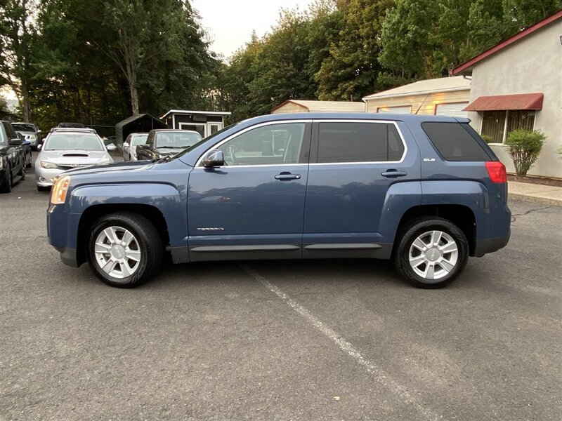 2011 GMC Terrain SLE-1 - Photo 2 - Tualatin, OR 97062