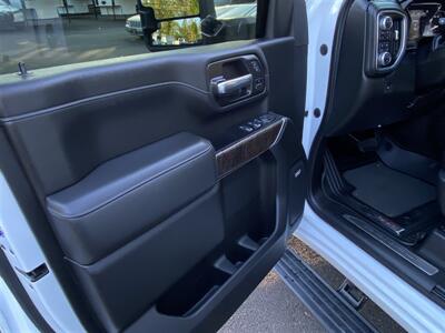 2021 GMC Sierra 3500 Denali   - Photo 10 - Tualatin, OR 97062