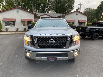 2017 Nissan Titan XD SV   - Photo 8 - Tualatin, OR 97062