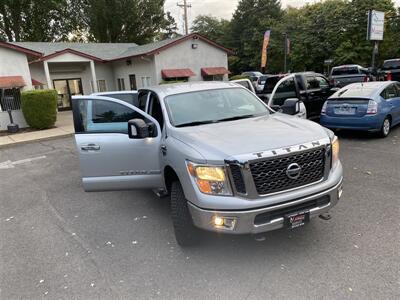 2017 Nissan Titan XD SV   - Photo 9 - Tualatin, OR 97062