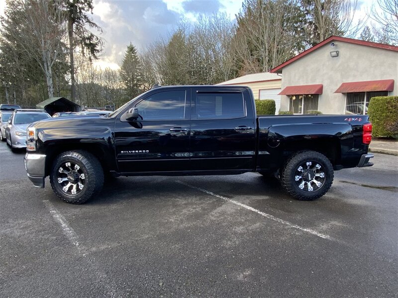 2018 Chevrolet Silverado 1500 LT   - Photo 2 - Tualatin, OR 97062