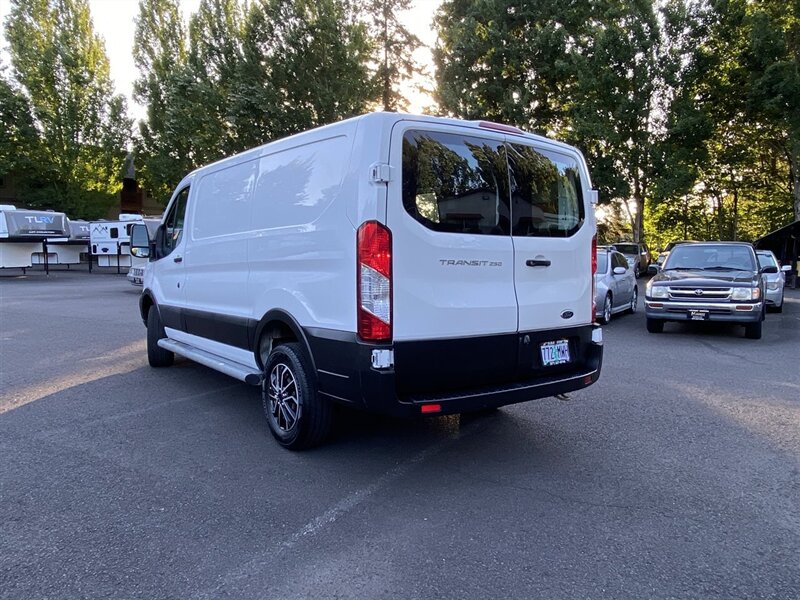 2019 Ford Transit 250 - Photo 3 - Tualatin, OR 97062