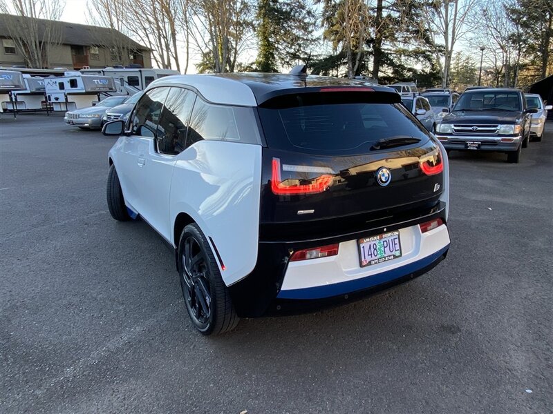 2014 BMW i3   - Photo 3 - Tualatin, OR 97062