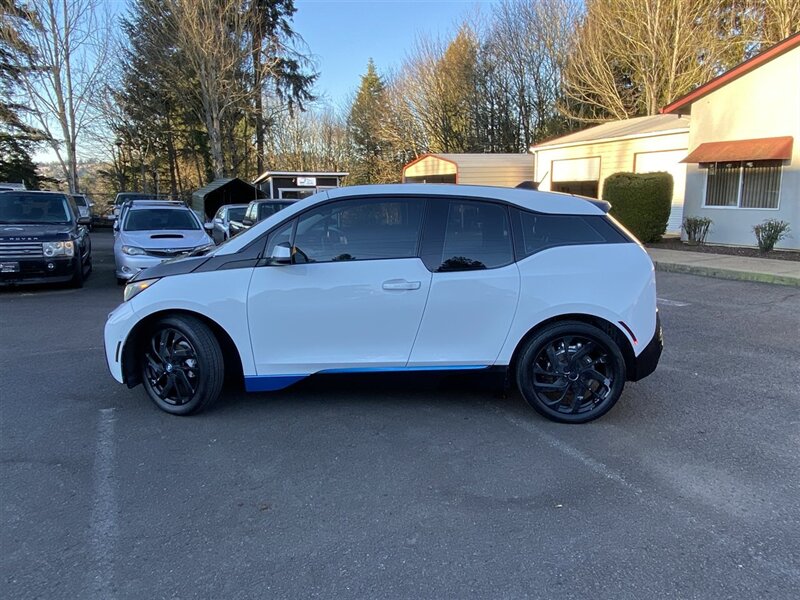 2014 BMW i3   - Photo 2 - Tualatin, OR 97062