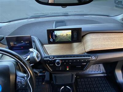 2014 BMW i3   - Photo 12 - Tualatin, OR 97062