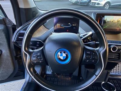 2014 BMW i3   - Photo 13 - Tualatin, OR 97062