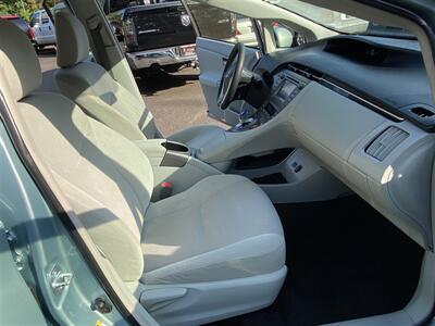 2014 Toyota Prius Three   - Photo 19 - Tualatin, OR 97062