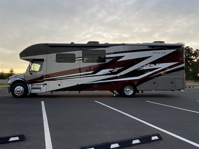 2024 ENTEGRA COACH ACCOLADE 37M Tiffin - Photo 2 - Tualatin, OR 97062