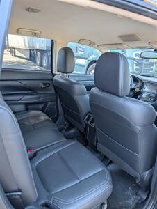 2019 Mitsubishi Outlander SEL   - Photo 10 - Sacramento, CA 95823