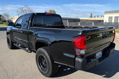 2018 Toyota Tacoma SR5   - Photo 3 - Sacramento, CA 95823
