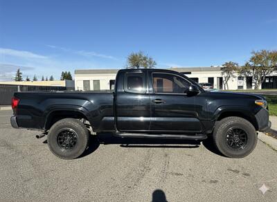 2018 Toyota Tacoma SR5   - Photo 6 - Sacramento, CA 95823