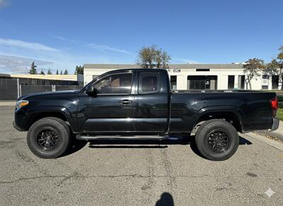 2018 Toyota Tacoma SR5   - Photo 2 - Sacramento, CA 95823