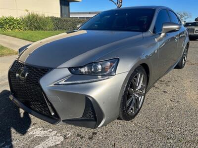 2018 Lexus IS  