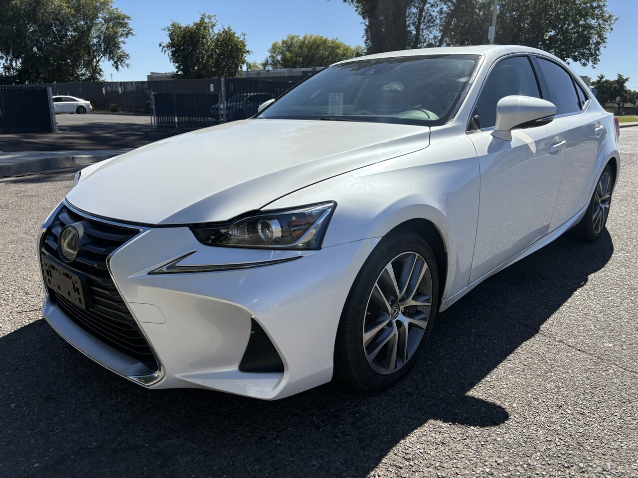 2018 Lexus IS   - Photo 1 - Sacramento, CA 95823